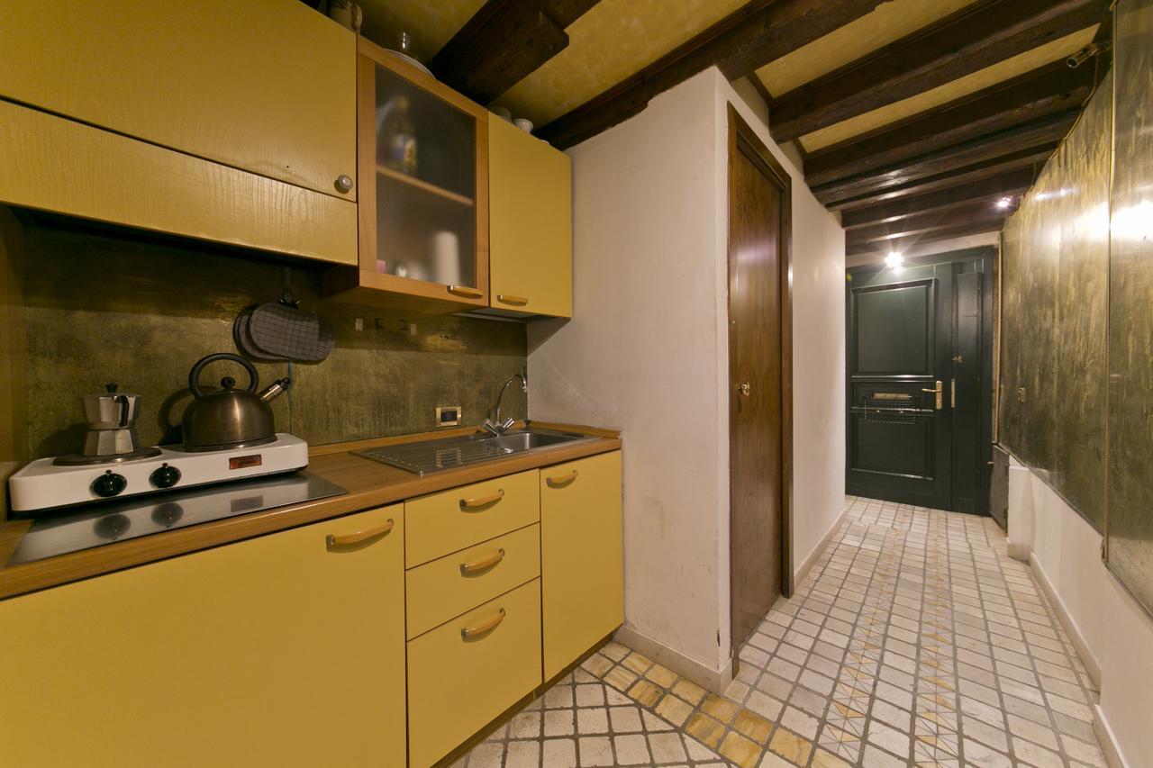 Apartment Budget San Marco Veneza Exterior foto